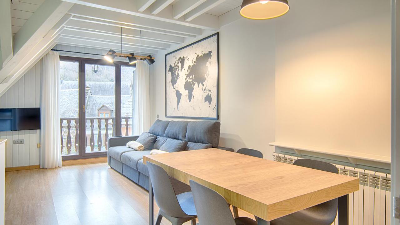 Saplan Real Estate Pijauert Apartment Les Exterior photo